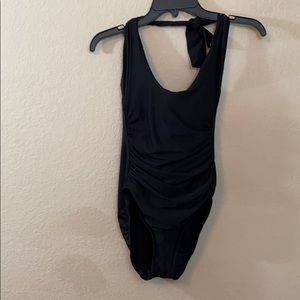 miracle suit one piece swimsuit size 8 black NICE